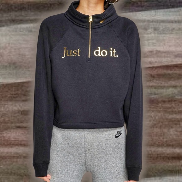 Nike Sportswear ‘Funnel-Neck 1/2 Zip Sweater’ in Black & Gold Size XS - Picture 2 of 16